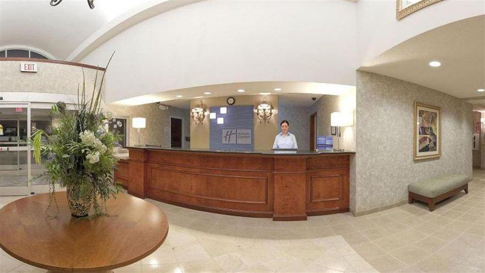 Holiday Inn Express Hotel & Suites Mebane By Ihg Kültér fotó
