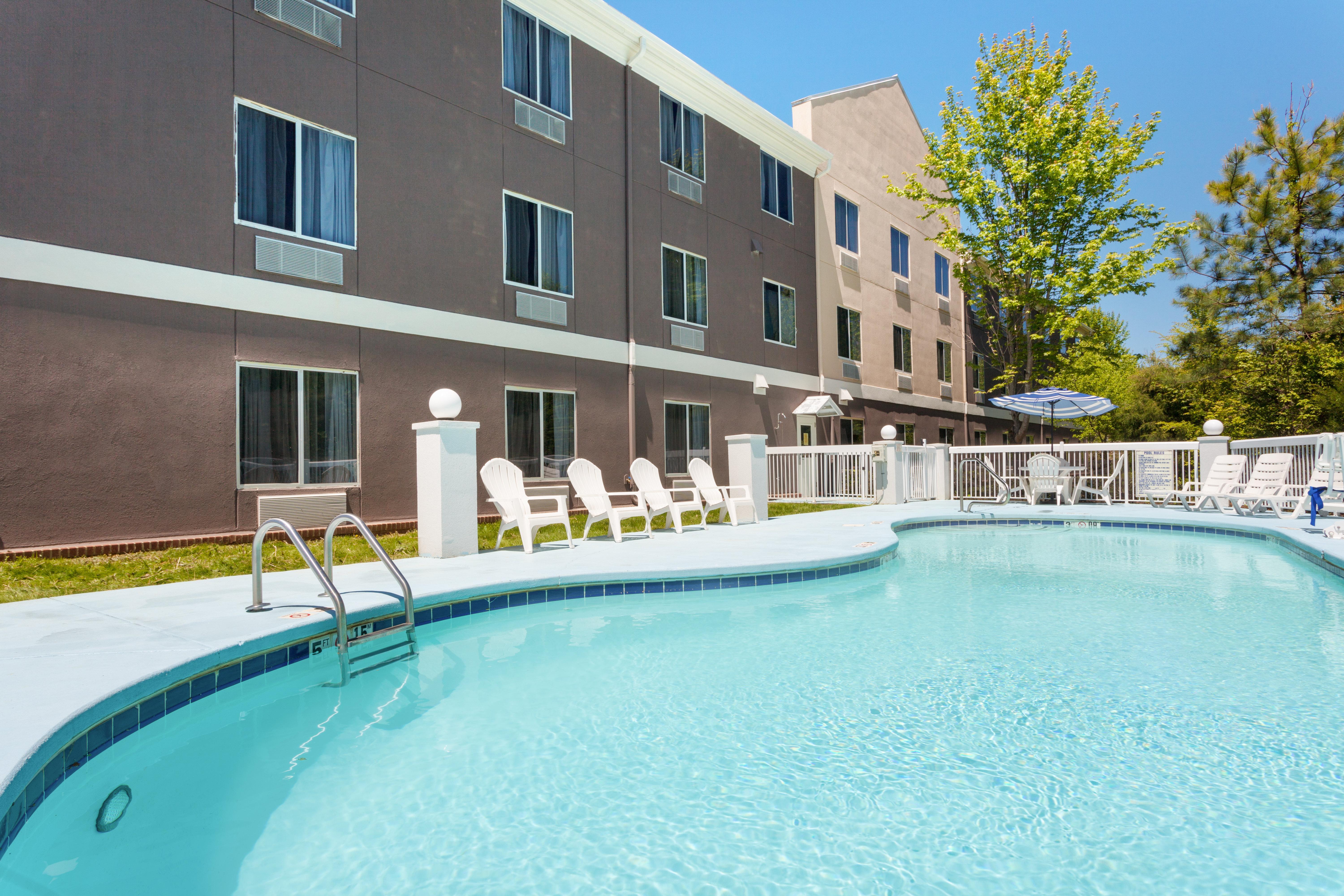 Holiday Inn Express Hotel & Suites Mebane By Ihg Kültér fotó