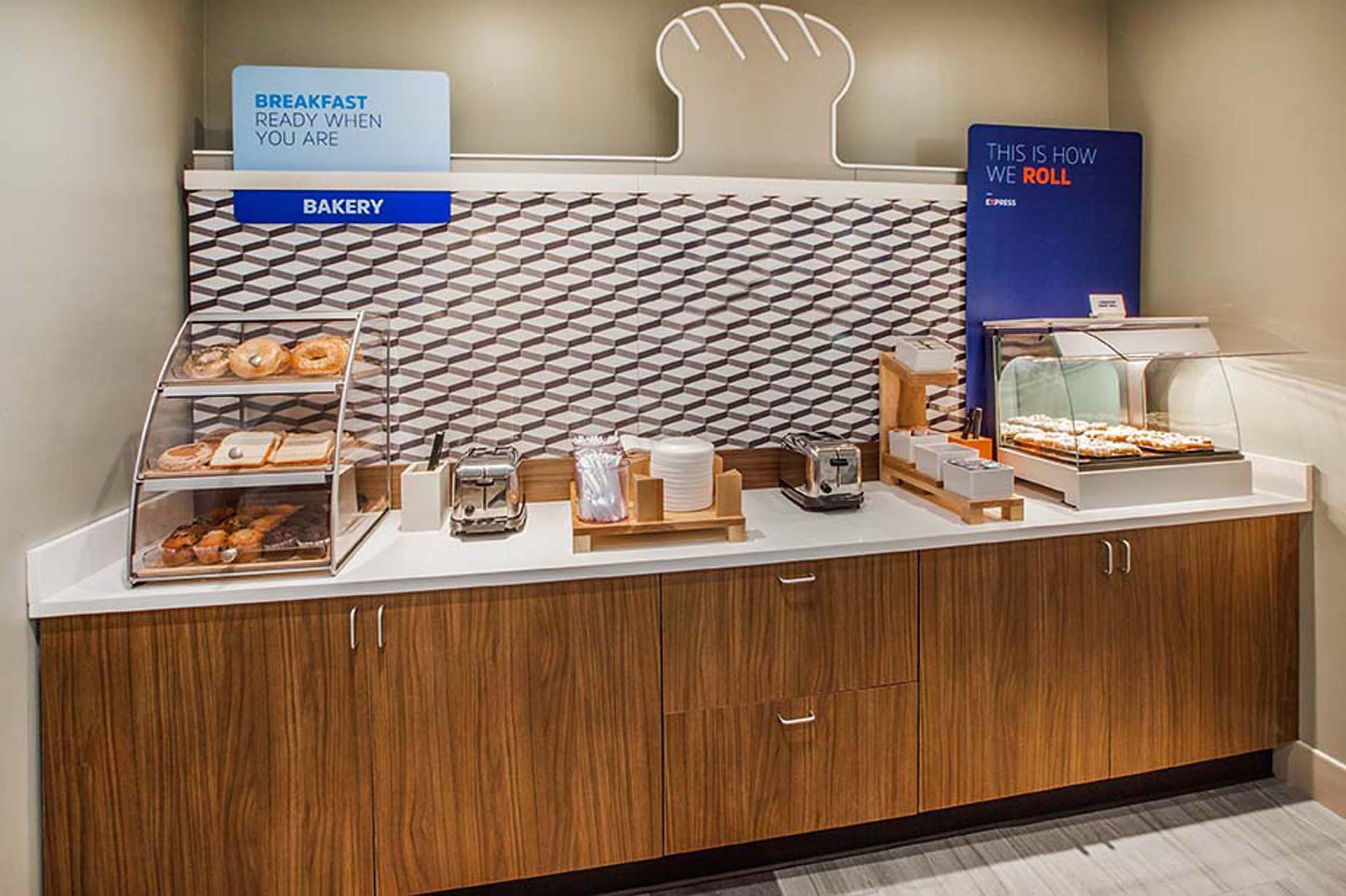 Holiday Inn Express Hotel & Suites Mebane By Ihg Kültér fotó